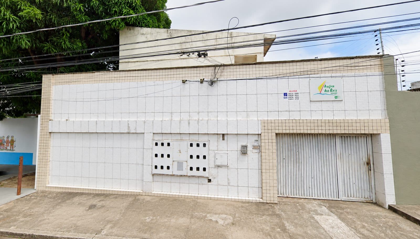 Fachada do Residencial Angra dos Reis, no Filipinho